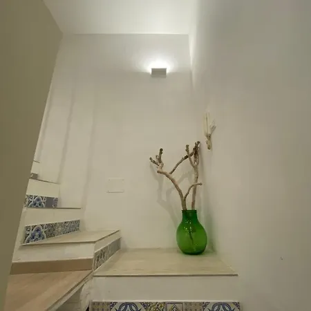 Testa Di Moro Ortigia